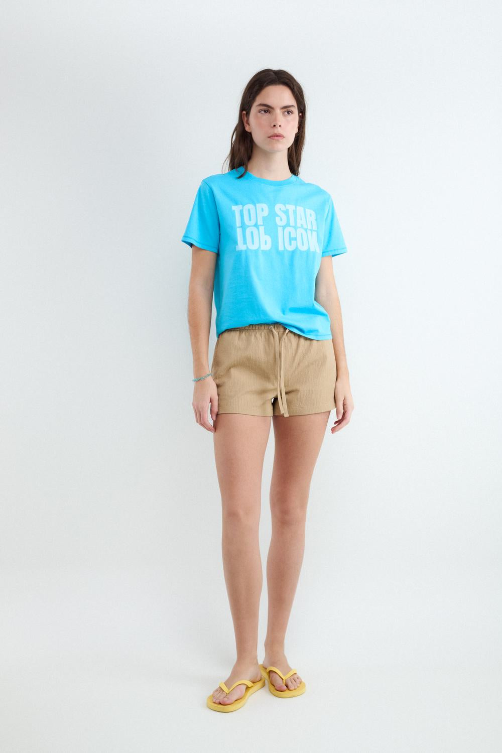 Top Regular Icon - Light Blue