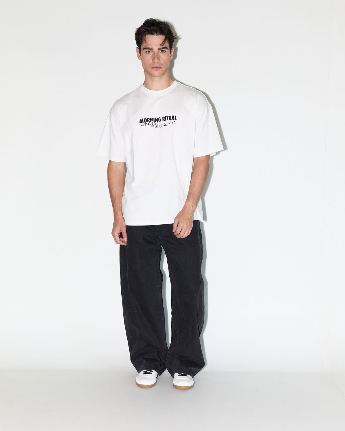 Remera Relaxed Coffee Society - White