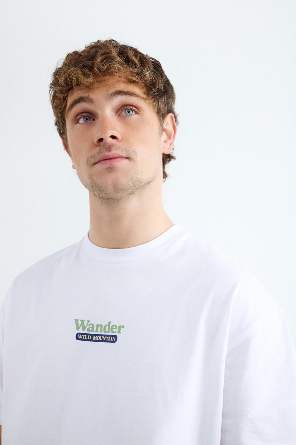 Remera Relaxed Summer Camp - White