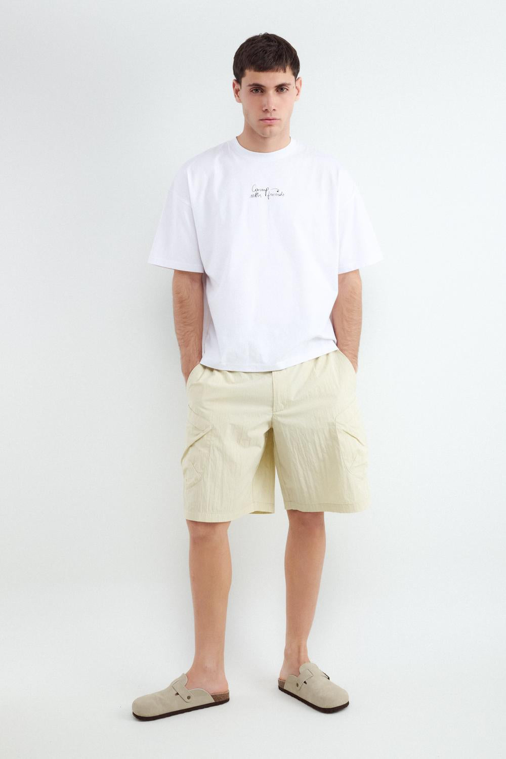 Remera Boxy Camp Escape - White