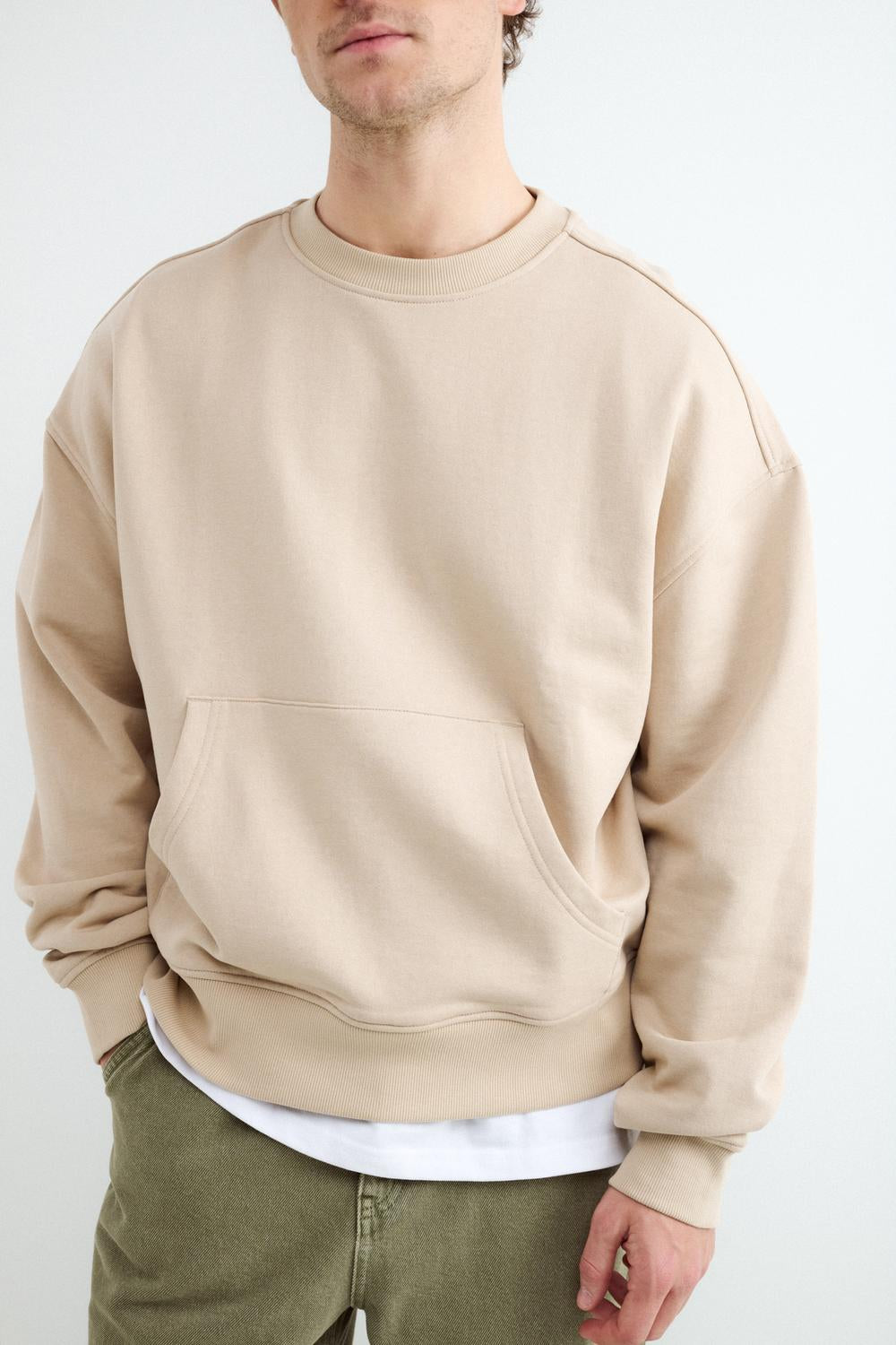 Buzo Relaxed Fit Print - Beige