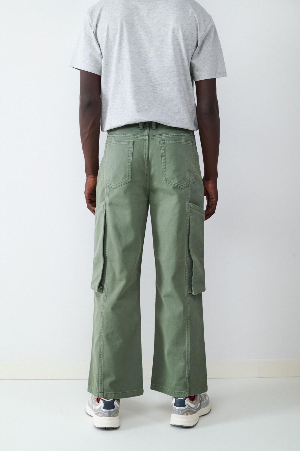 Pantalón CARGO LOOSE FIT - Beige