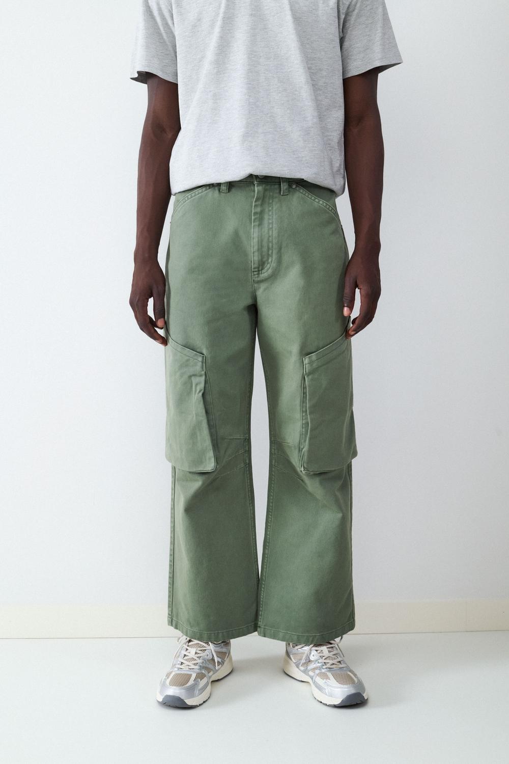 Pantalón CARGO LOOSE FIT - Beige