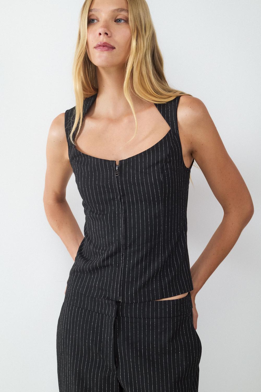 Top Slim Stripes With Zipper - Black
