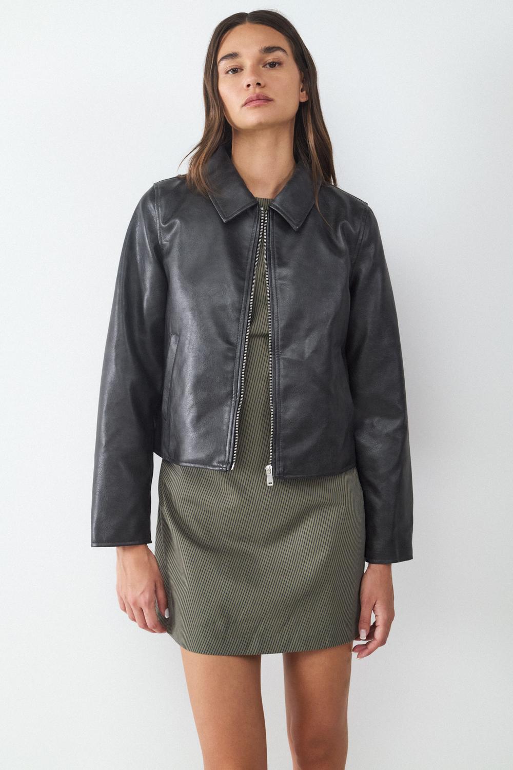 Campera Washed PU - Black