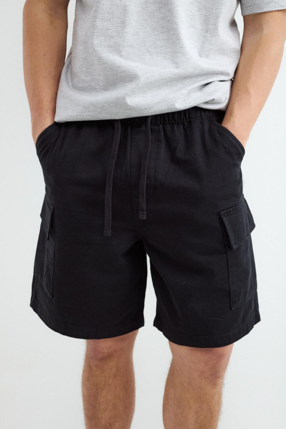 Bermuda CARGO - Black