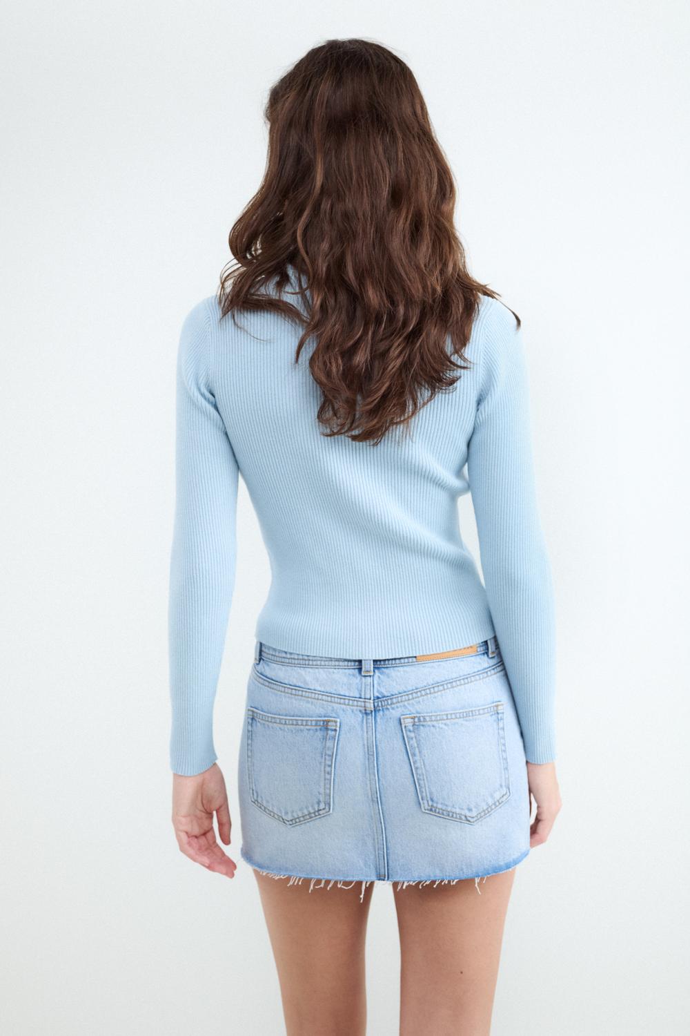 Sweater Slim Full Zipper Turtle Neck - Light Blue