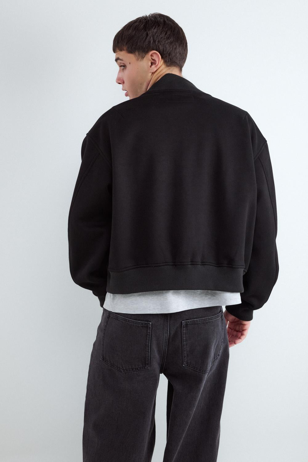 Campera Outerwear Neoprene Bomber - Black