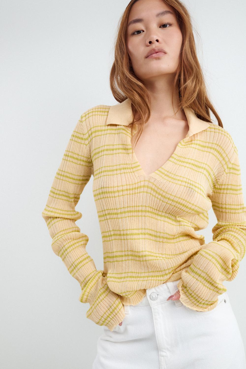 Sweater Regular Polo Open Work - Orange