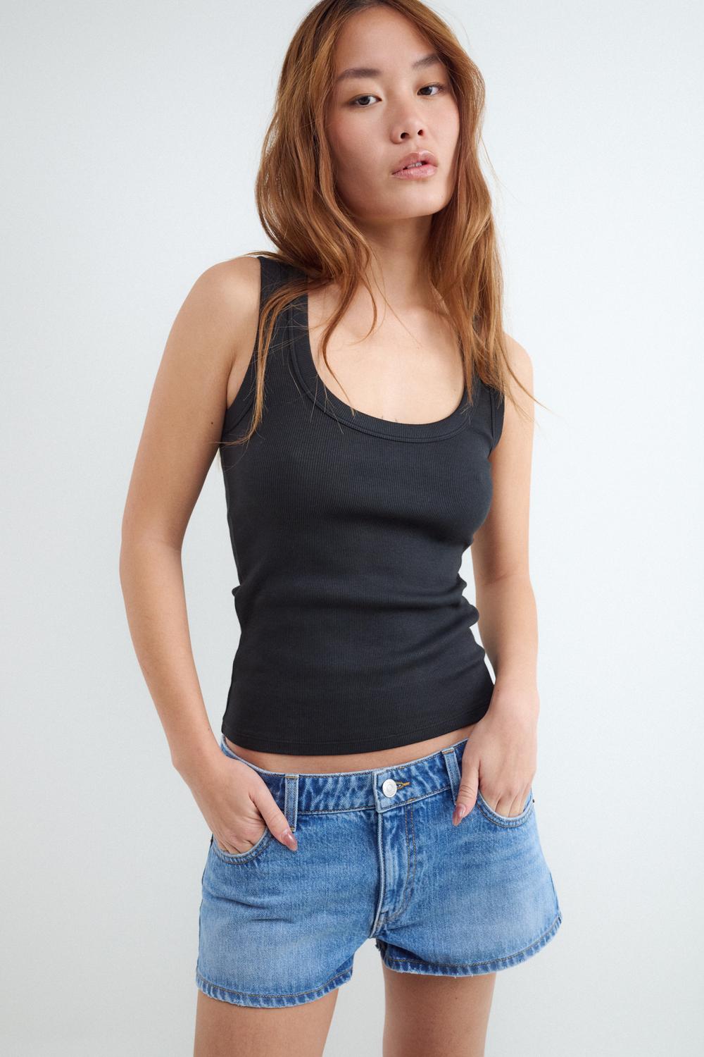 Top Regular Basic Tank - Black