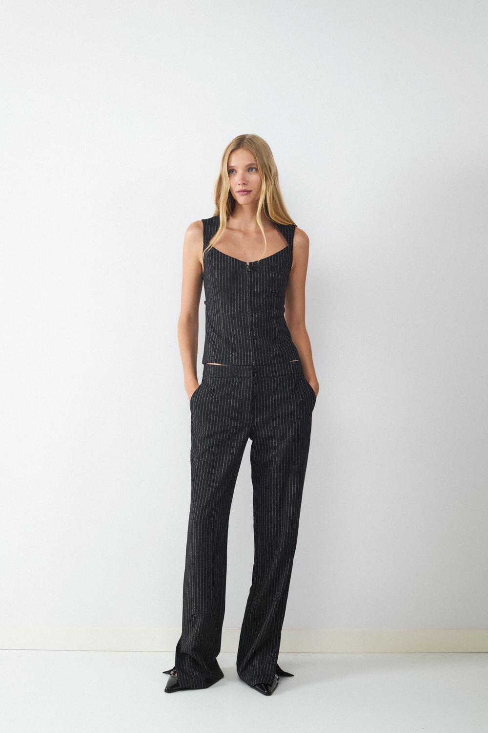 Top Slim Stripes With Zipper - Black