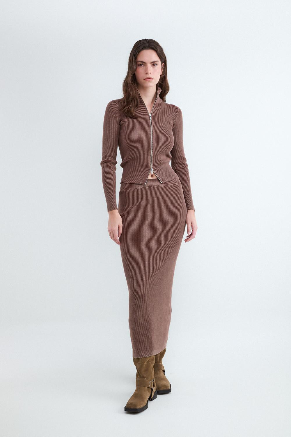 Sweater Slim Full Zipper - Brown Out