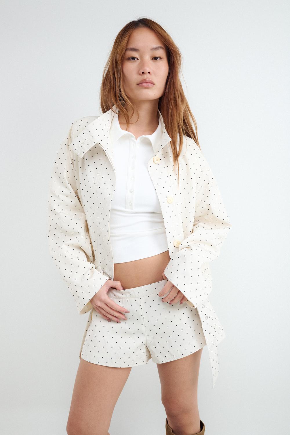 Short Regular Polka Dots - White