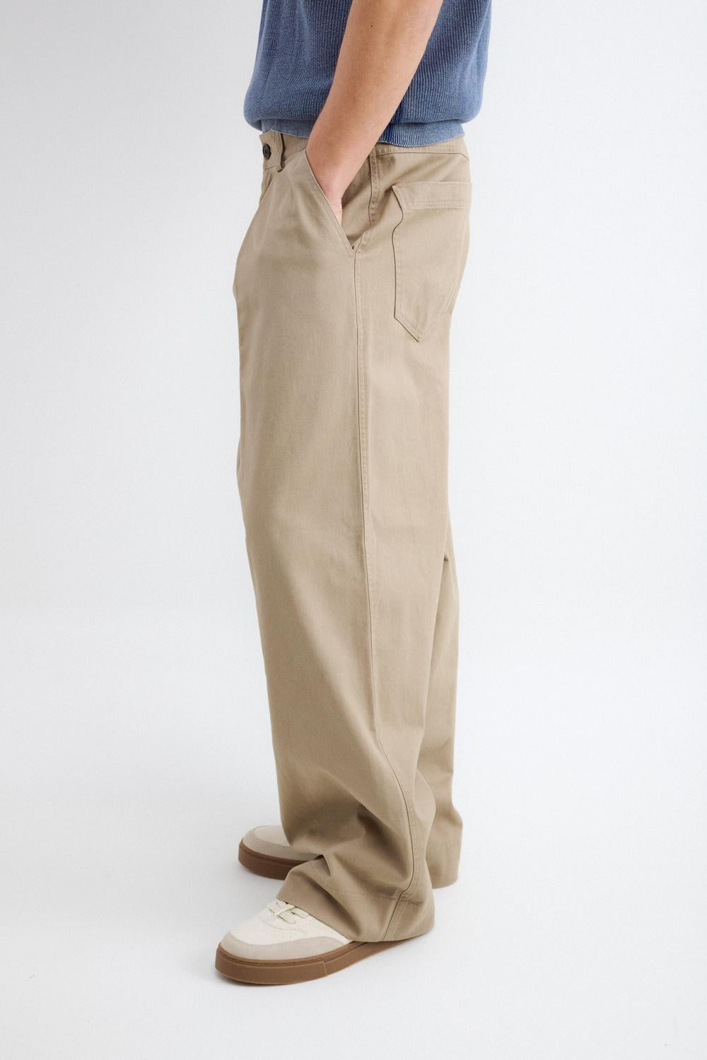 Pantalón PLEATED LOOSE FIT COTTON - Beige