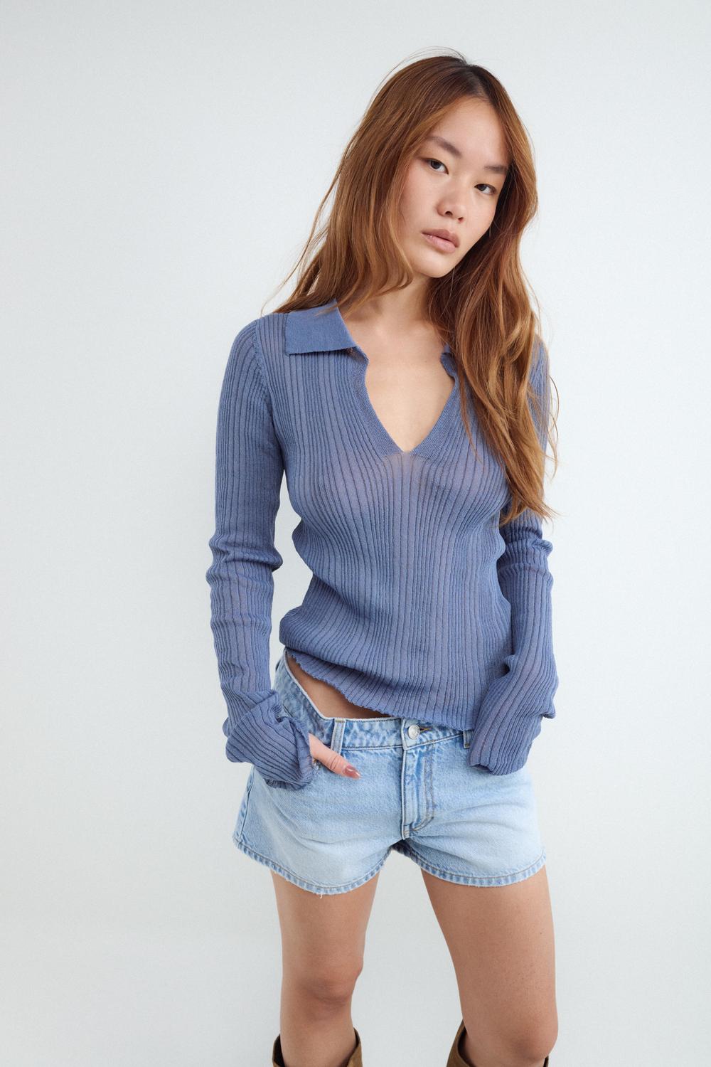 Sweater Regular Polo Open Work - Light Blue